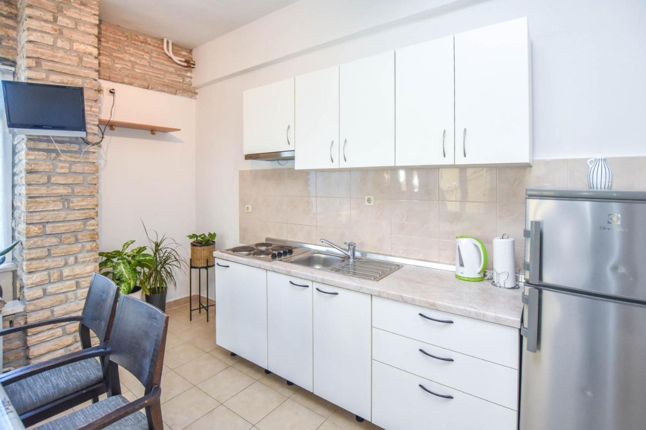 Apartments Flora Pakoštane 外观 照片